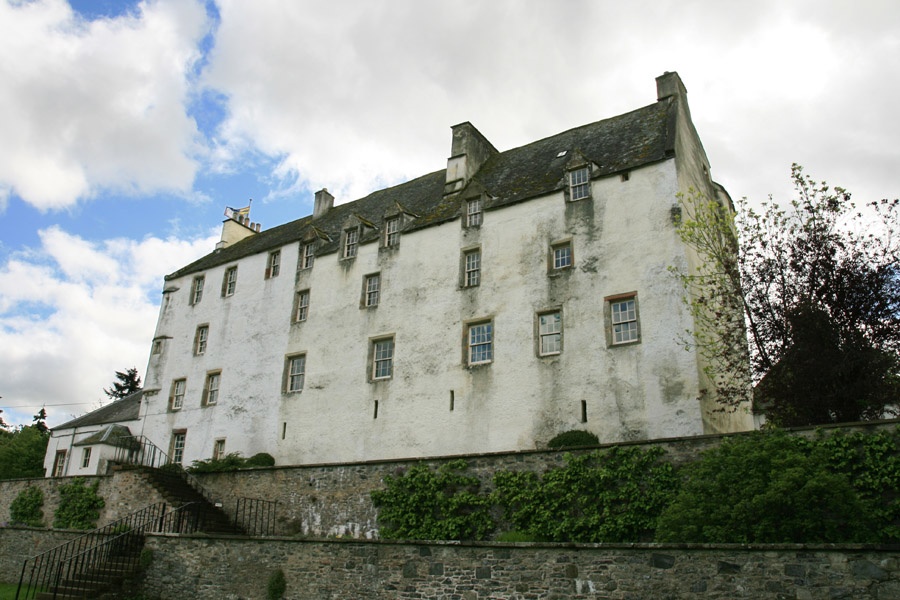 Traquair House Castle in Traquair, Peeblesshire Stravaiging around